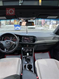 ڤۆڵکسواگن جێتا